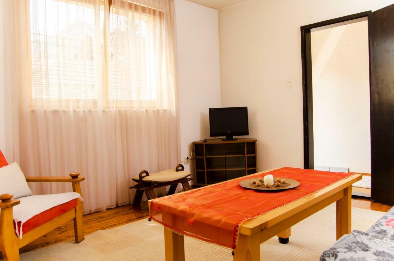 Apartmani Aa Sarajevo Esterno foto