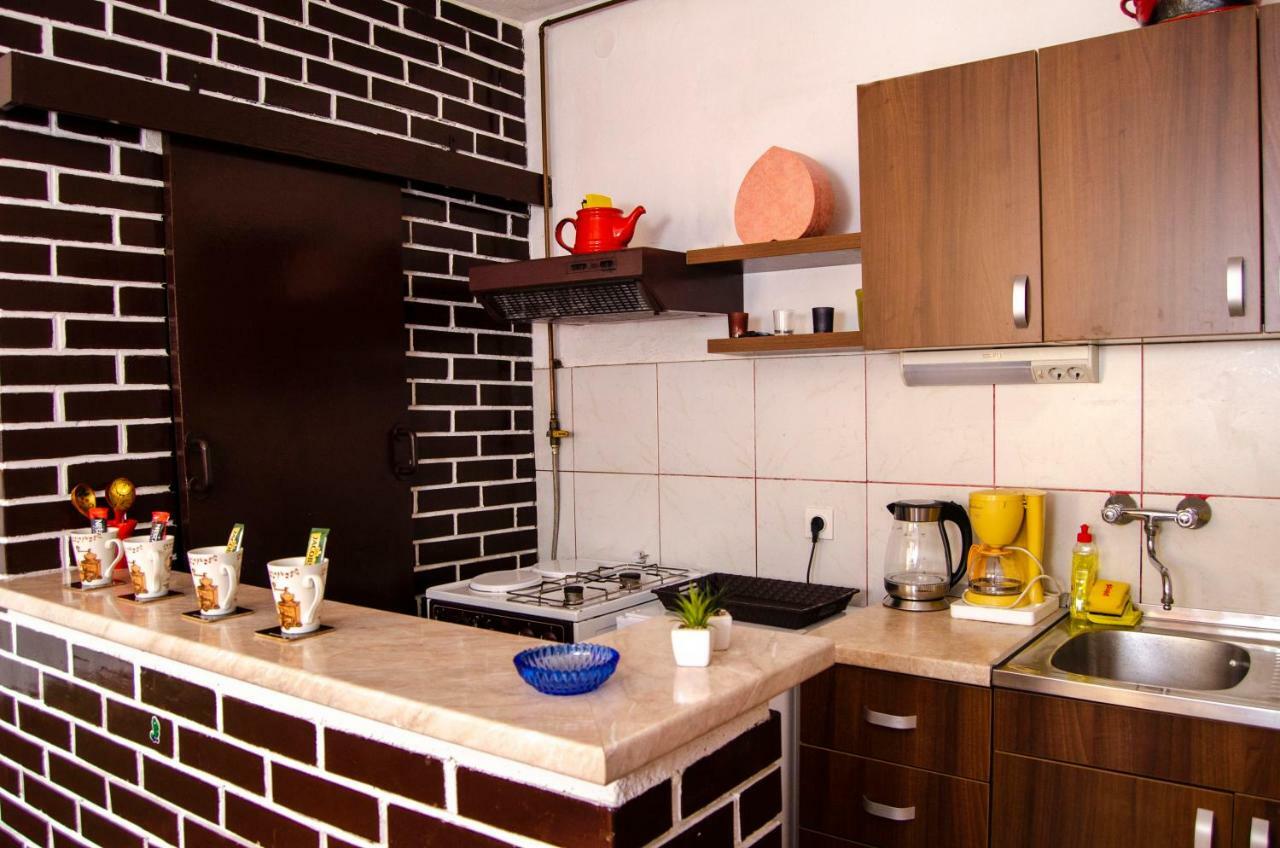 Apartmani Aa Sarajevo Esterno foto