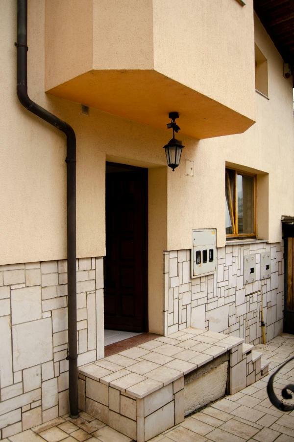 Apartmani Aa Sarajevo Esterno foto